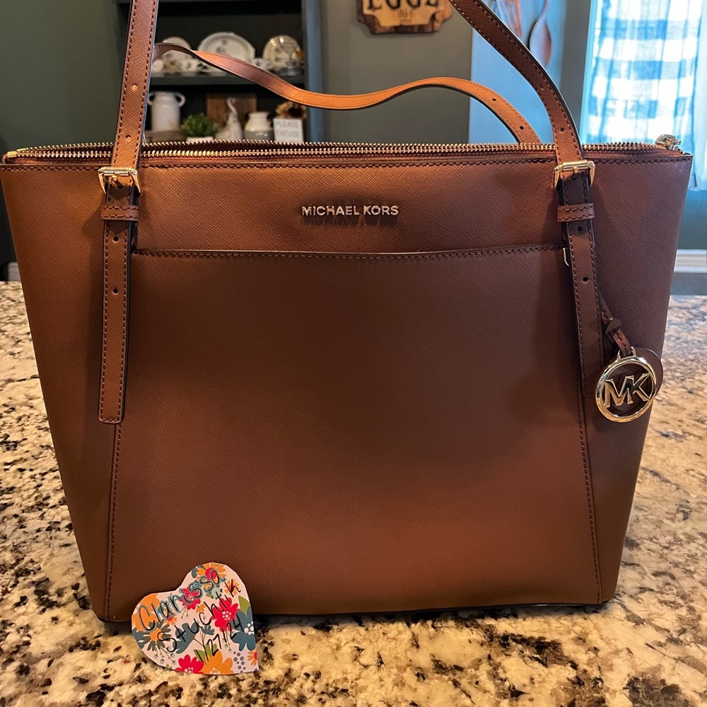 Michael Kors Tote